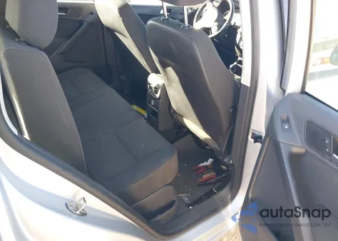 2015 Volkswagen Tiguan S из США, поврежденный, VIN WVGAV7AX8FW503268